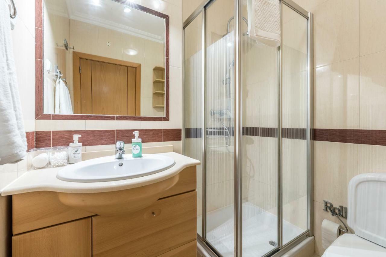 Apartamento Perto Praia, Com Piscina アルヴォル エクステリア 写真