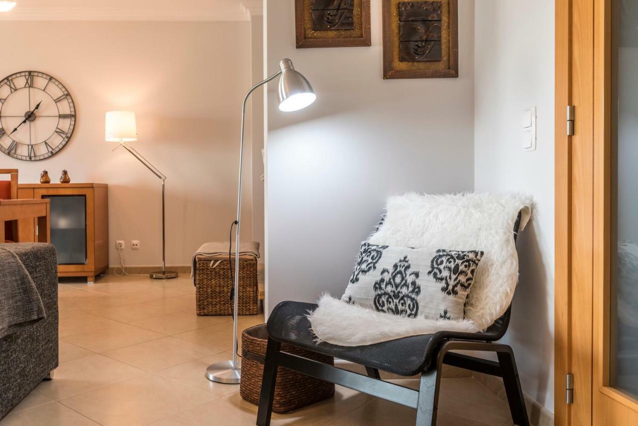 Apartamento Perto Praia, Com Piscina アルヴォル エクステリア 写真